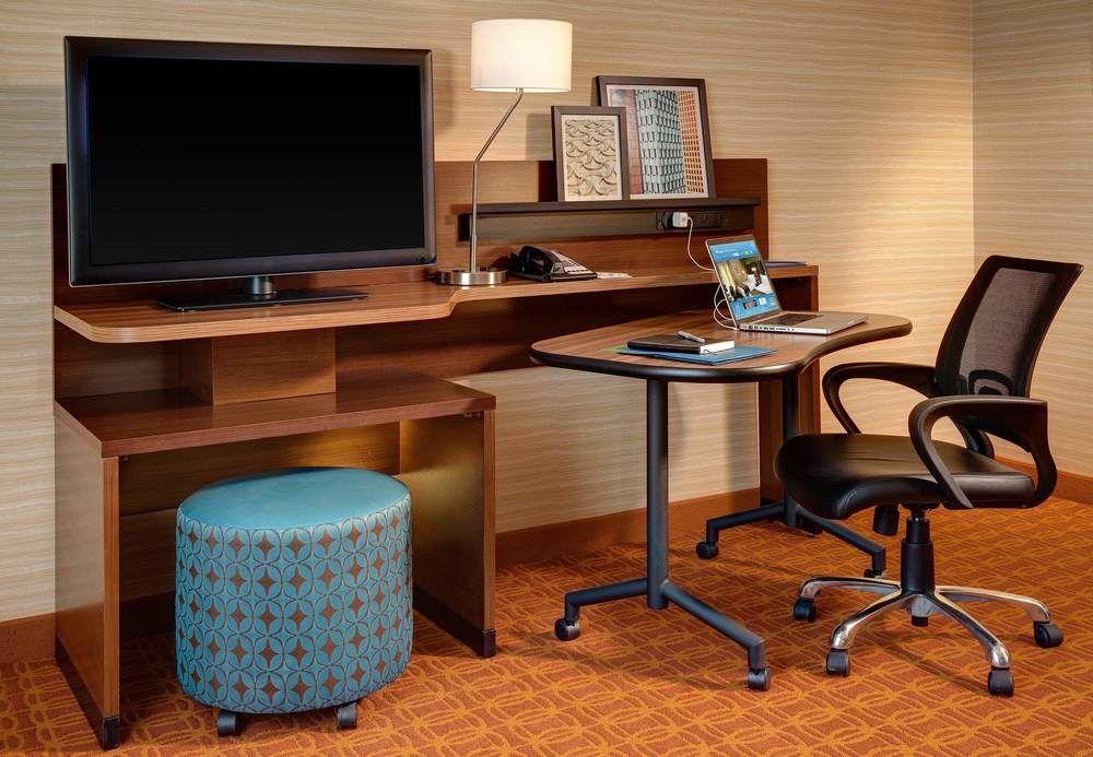 Fairfield Inn & Suites By Marriott Detroit Кантон Экстерьер фото