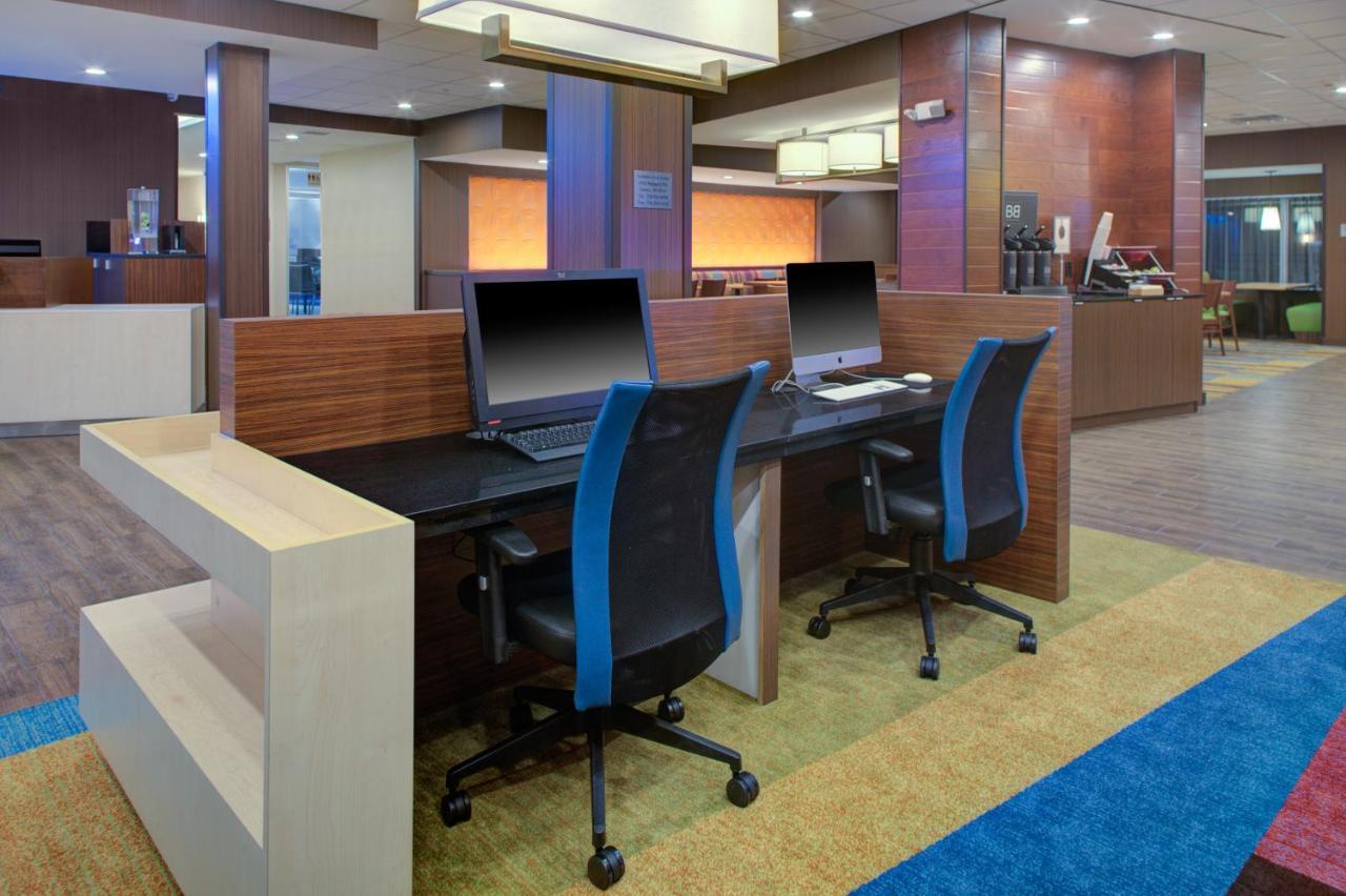 Fairfield Inn & Suites By Marriott Detroit Кантон Экстерьер фото